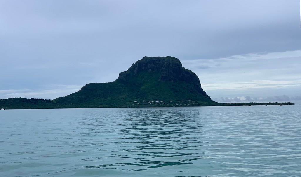 Le Morne Brabant visto desde el océano